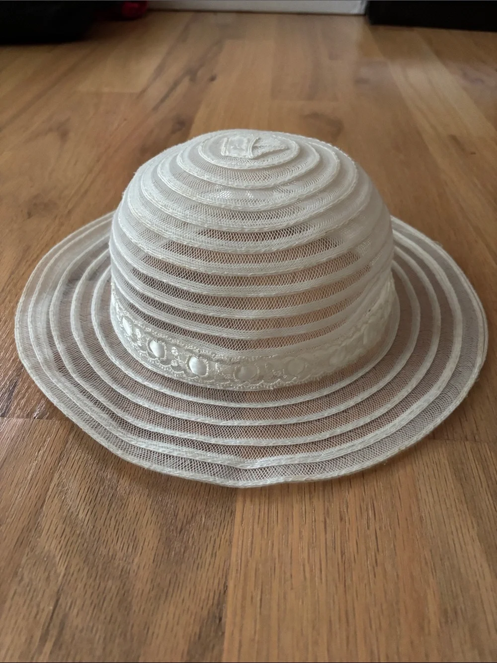 White Ribbon Sun Hat for Girls - Lightweight Breathable Design